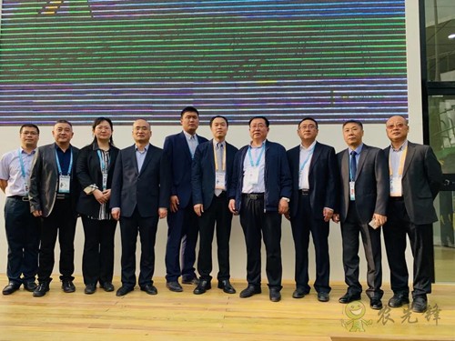 聚焦進博會:約翰迪爾舉辦零件采購協議簽約儀式