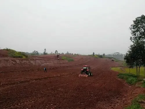 2025年丘陵山區(qū)縣（市、區(qū)）農(nóng)作物耕種收綜合機(jī)械化率要達(dá)到55%